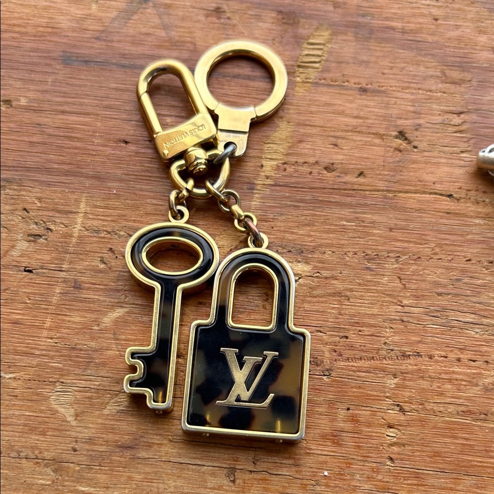 Louis Vuitton Gold and Black Key Charm